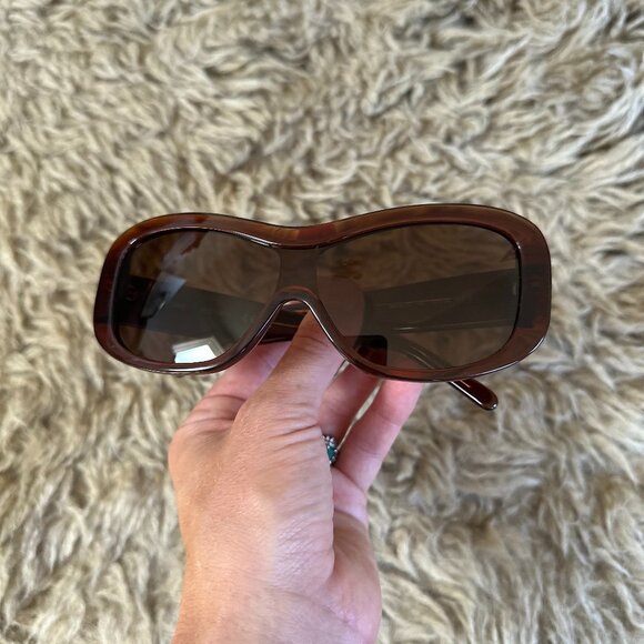 DMY Studios Nina Sunglasses - Picture 5 of 5